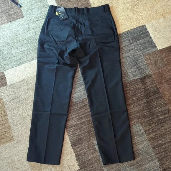 Nike Golf Dri Fit Pants Mens Size 32x32 Polyester Black Flat Front Golfing - Picture 2 of 5